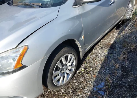 2014 Nissan Sentra S z USA, uszkodzony, nr VIN 3N1AB7APXEL681669